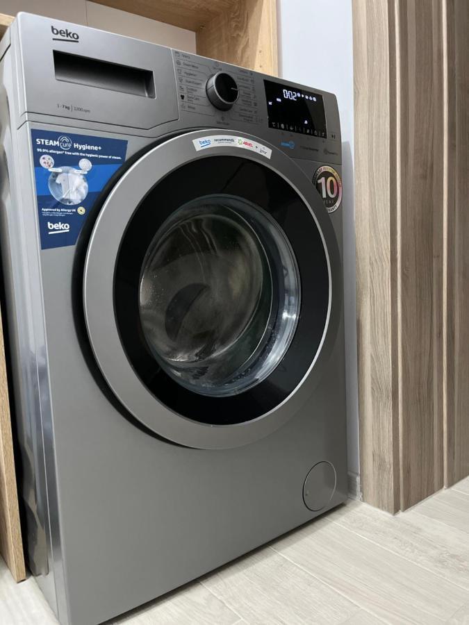 Apartament Modern Cu O Camera Appartement Timişoara Buitenkant foto