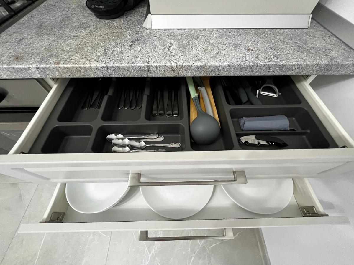 Apartament Modern Cu O Camera Appartement Timişoara Buitenkant foto