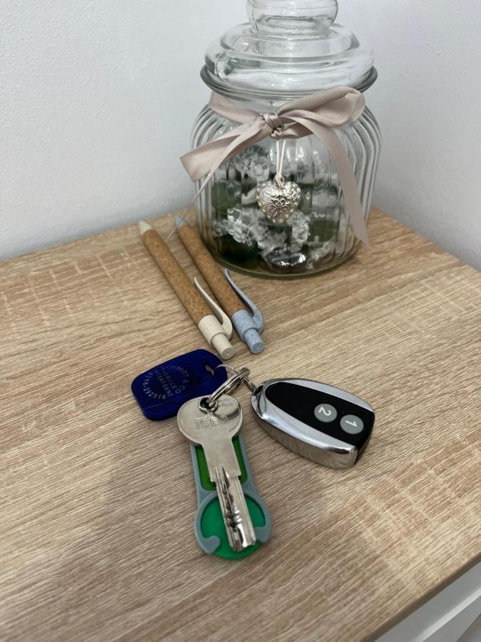 Apartament Modern Cu O Camera Appartement Timişoara Buitenkant foto